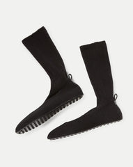 Flexible Knit Shoe