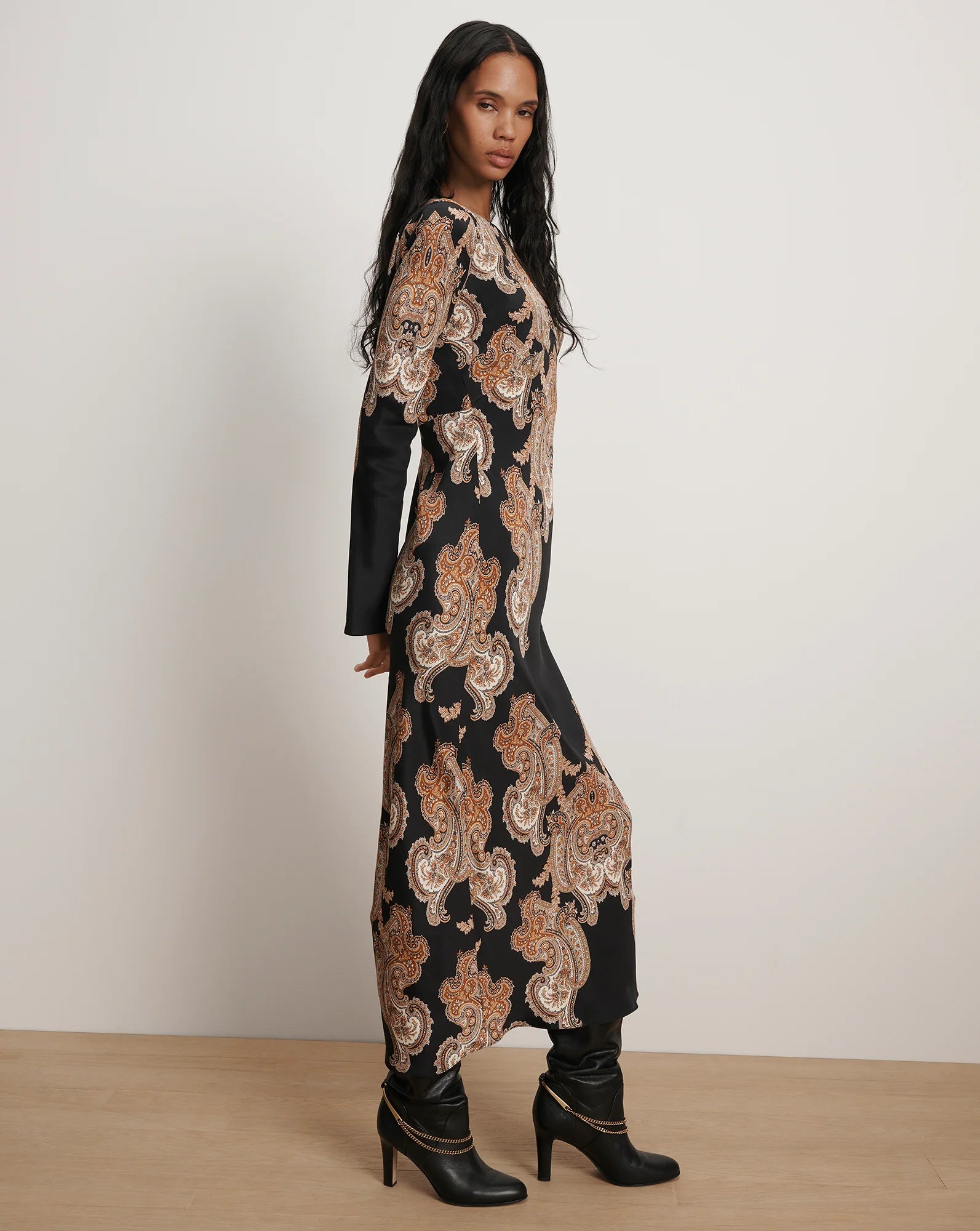 Lupita Paisley Maxi Dress