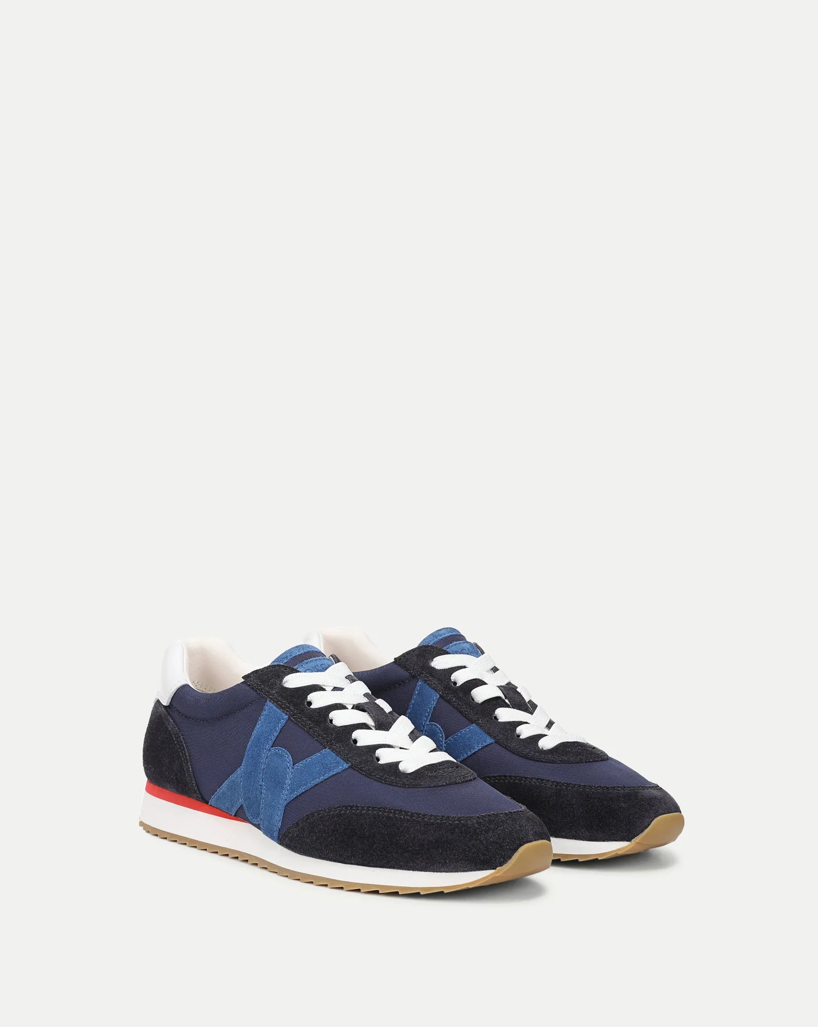 Penrose Sneaker